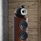 803 D3 Rosenut wood wall