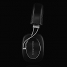 P7 Wireless Side View Black Background