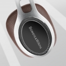 P9 Signature Detail