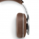 P9 Signature Detail